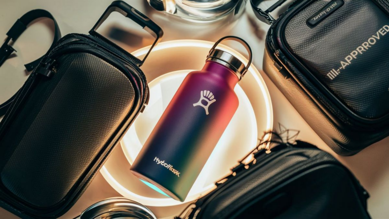 Can I Bring a Hydroflask on a Plane?